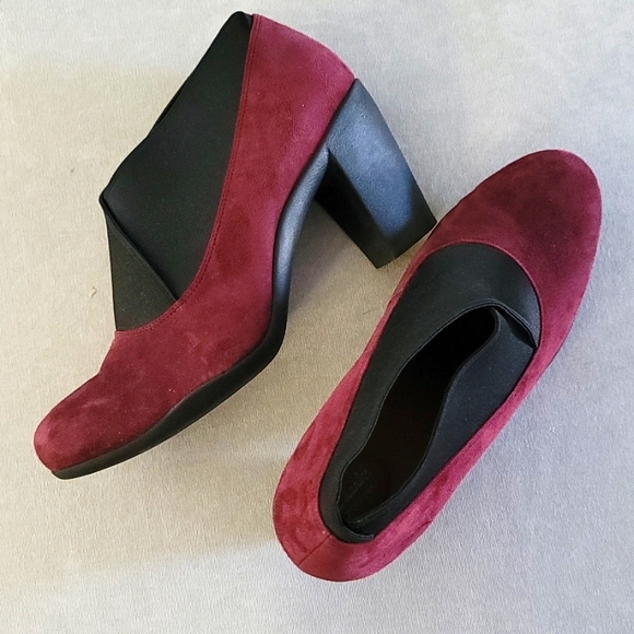Heeled faux suede - Picture 1 of 4